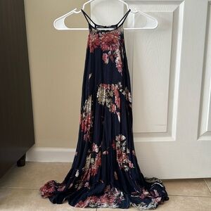 URBAN OUTFITTERS KIMCHI BLUE KEY HOLE BACK DRESS